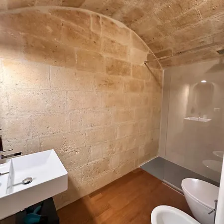 Dimore Cedracca Deluxe Апартаменты Матера